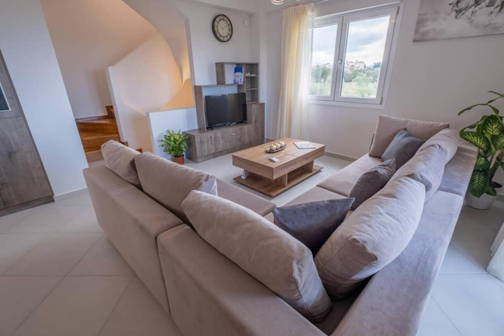Prinos Oasis Twin Villas II 外观 照片